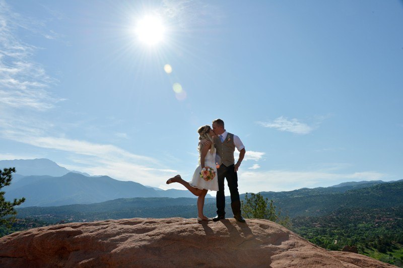 eloping-garden-of-the-gods