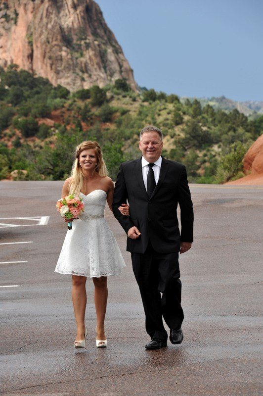 garden-of-the-gods-bride