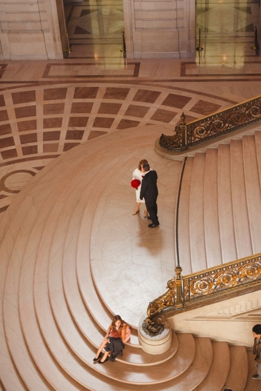 eloping-San Francisco City Hall