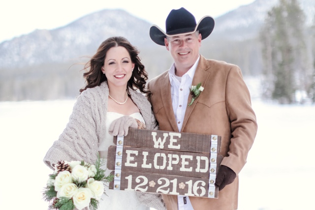 rocky mountain national park winter wedding