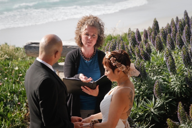 california-beach-elopement-vows