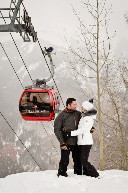 winter wedding on the slopes in telluride