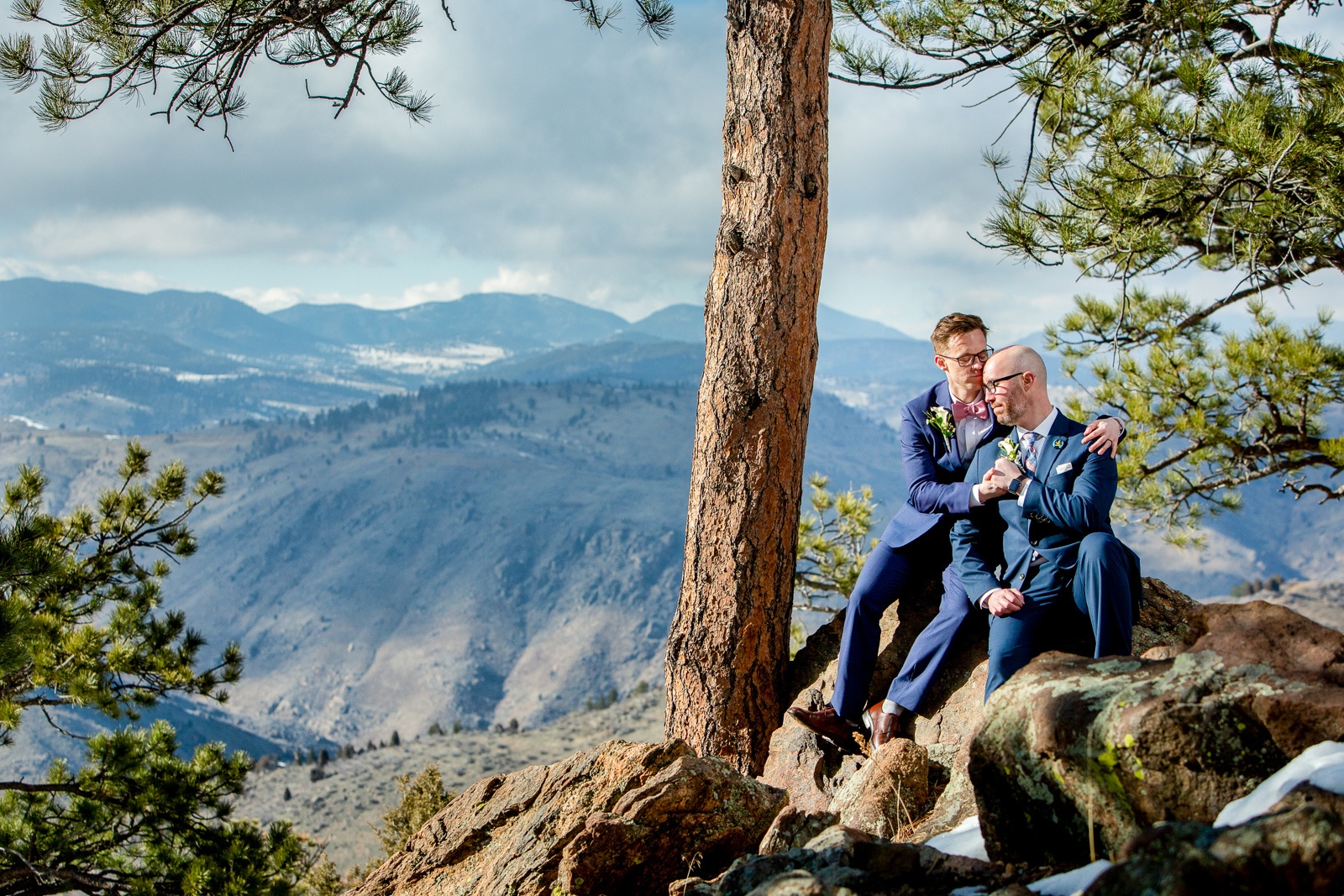 Scotty and Blaine on a rock at Lookout Mountain on their wedding day