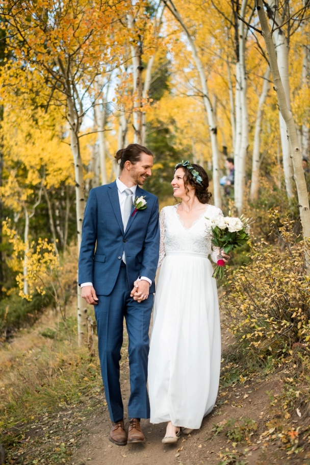 autumn elopement in Colorado