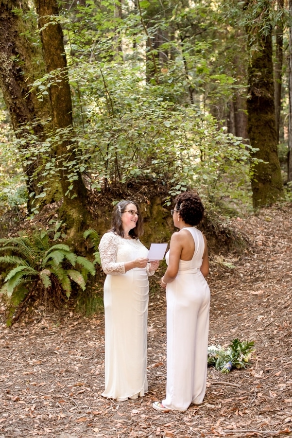 Maija and Hally exchanging vows