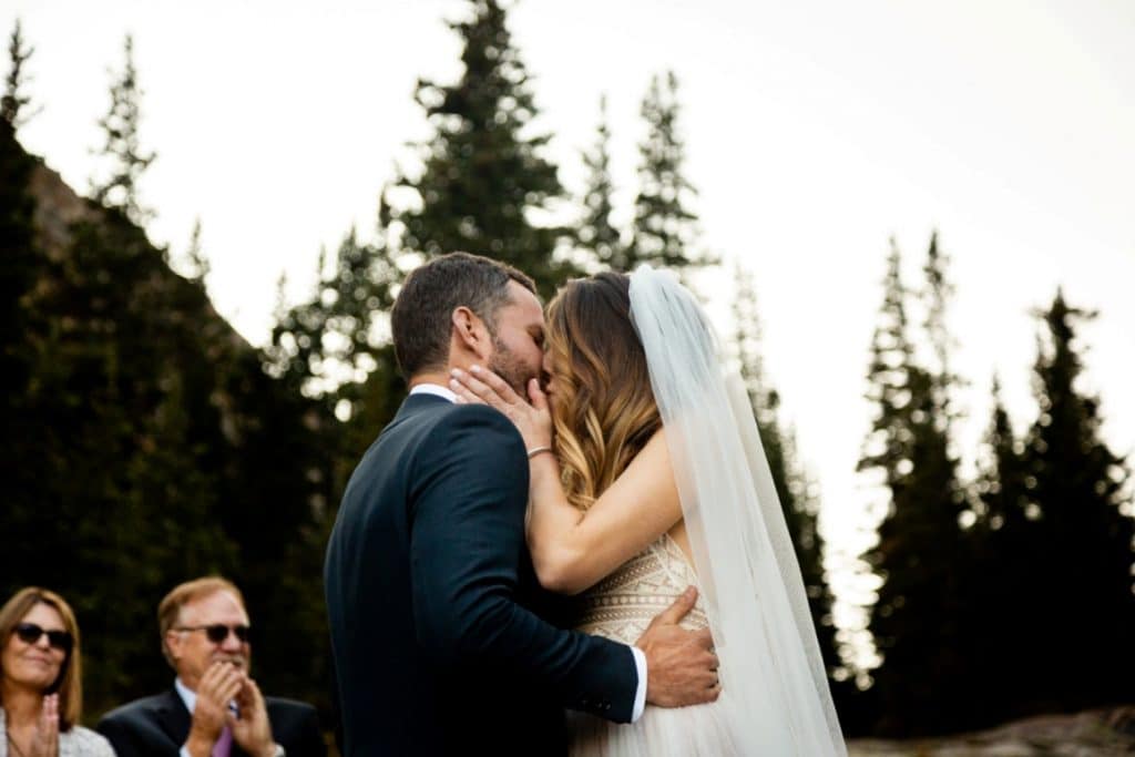 first kiss for Annie and Justin