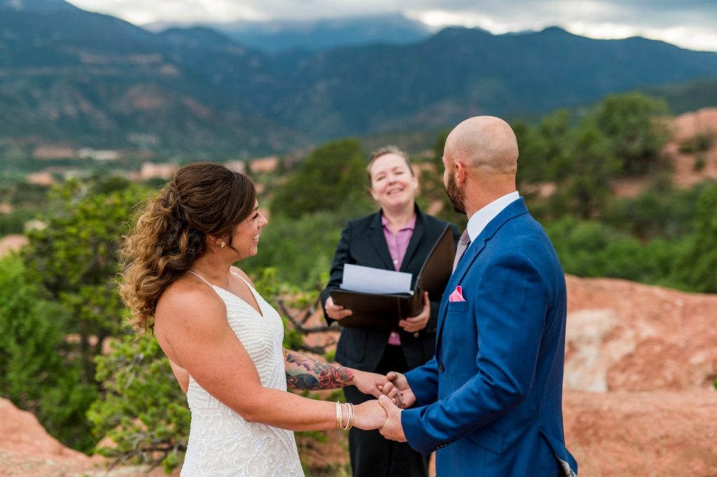 Meredith and Jeff eloping at Garden of the Gods