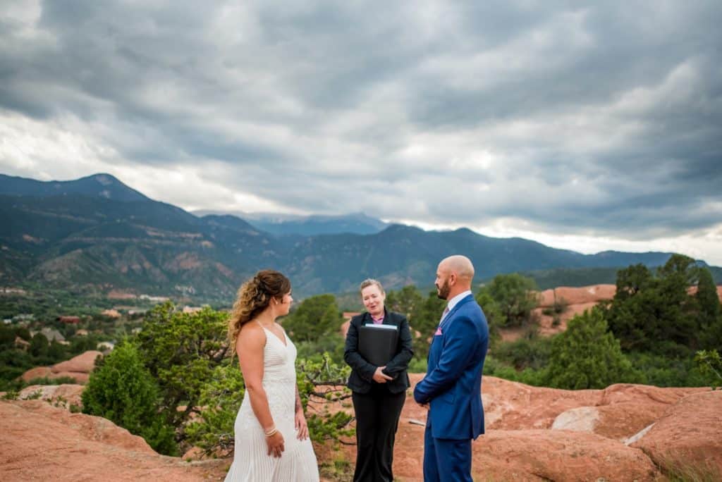 Garden of the Gods wedding ceremony