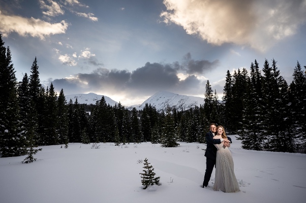A Colorado elopement in winter