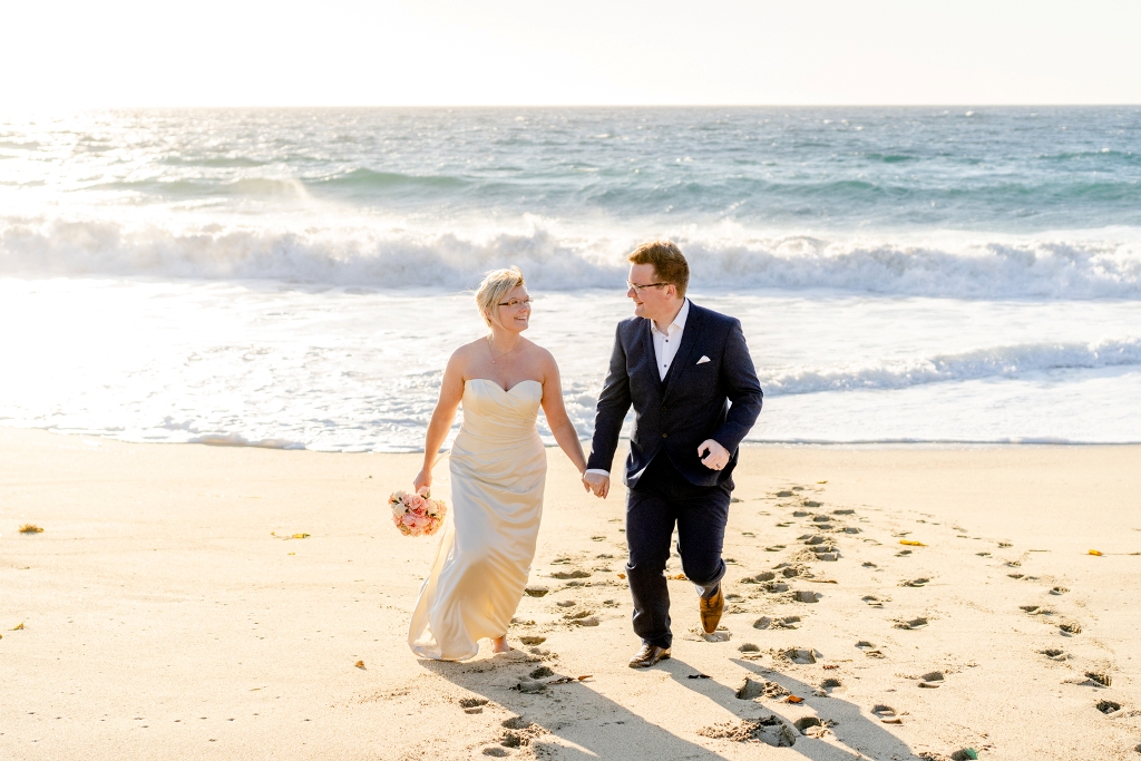 newlyweds on the beach in California