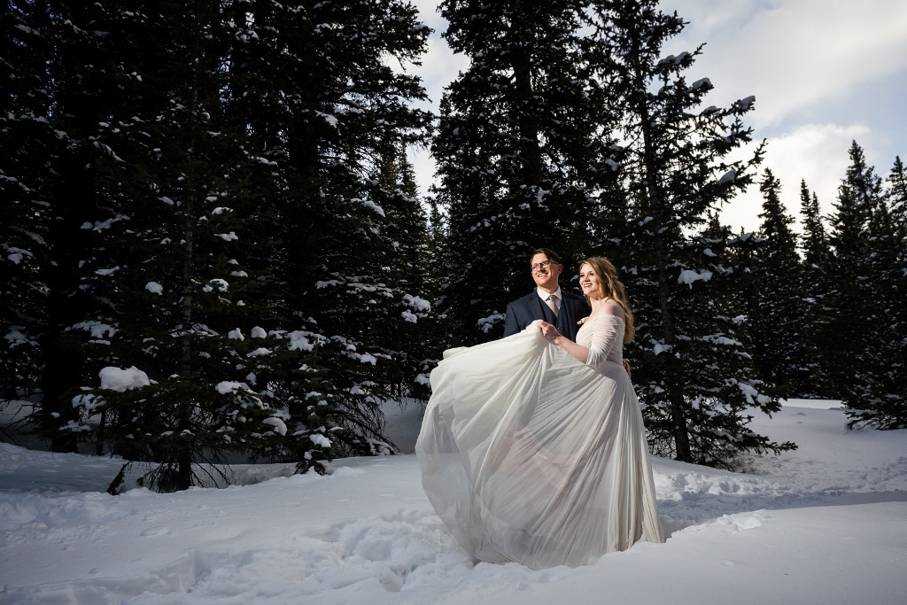 Colorado elopement in winter