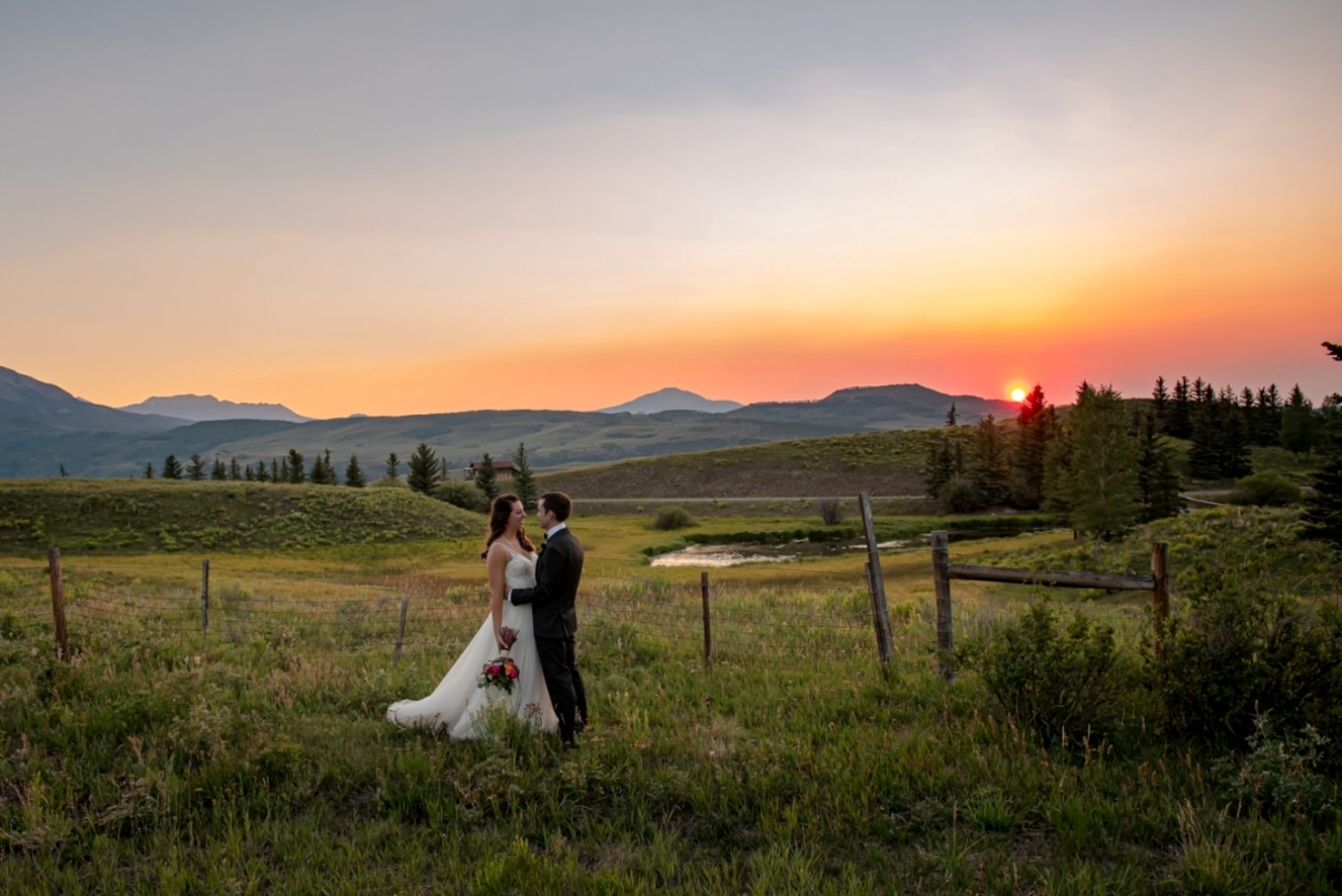 Colorado elopement photographers- Elopement photographer CO