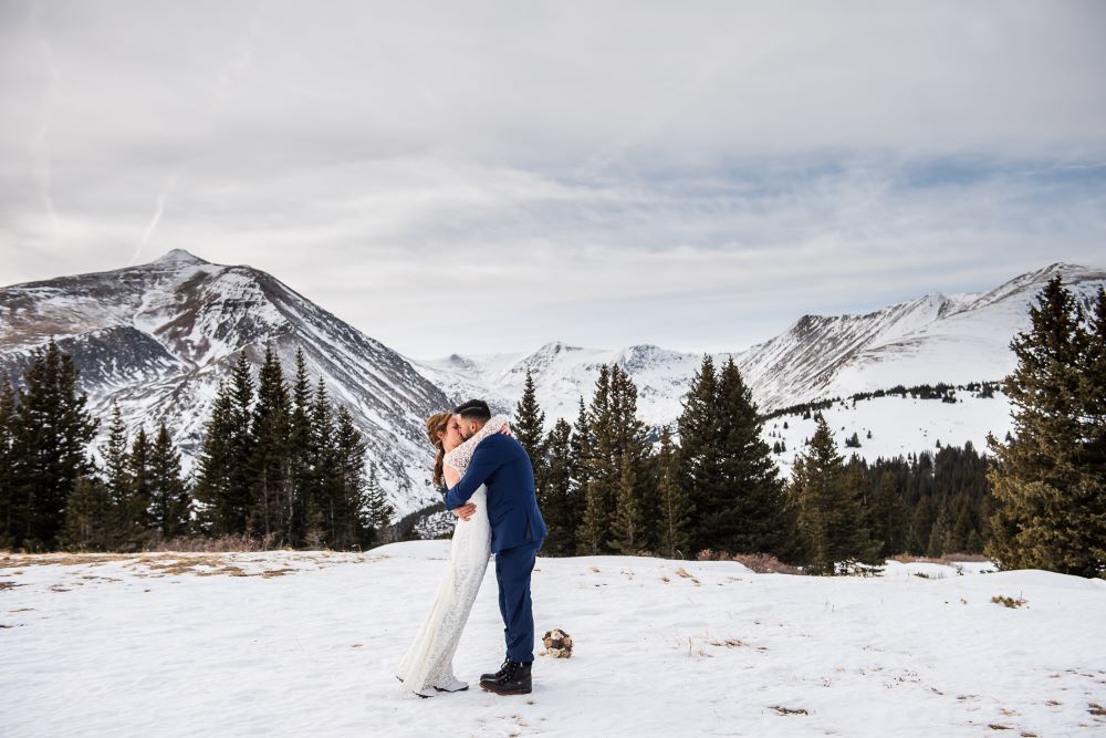 mountaintop elopement in Colorado