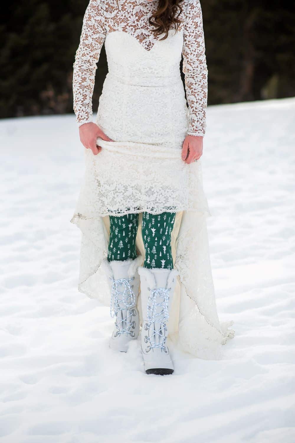 White snow clearance boots for wedding