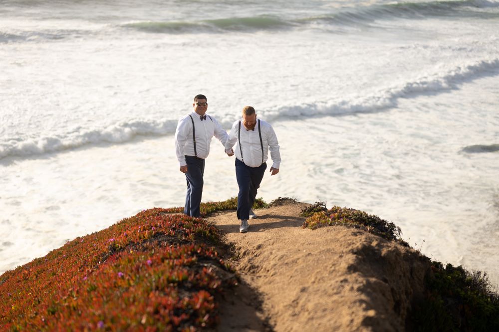 two grooms eloping on the Big Sur coast