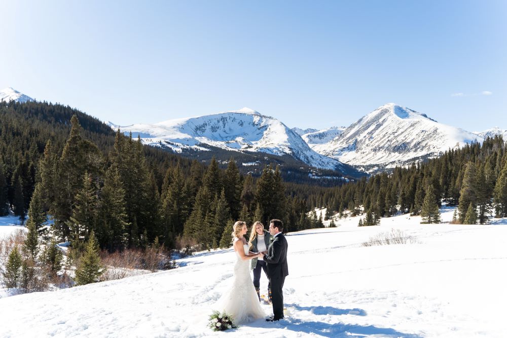 Colorado elopement in winter